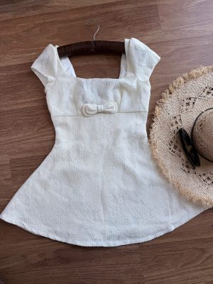 ngan-vu-dress